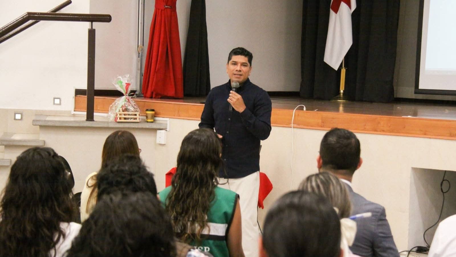 Fortalece Secretaría de Salud acciones para la prevención del suicidio