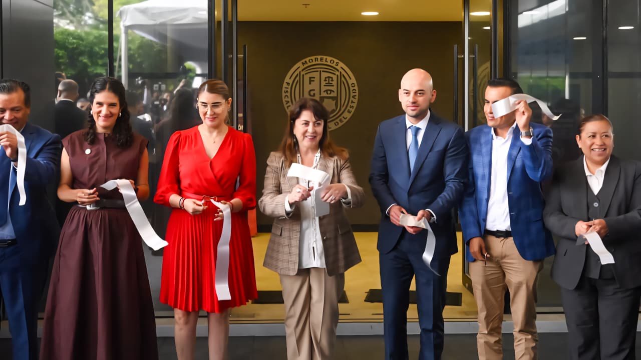 Inaugura Margarita González y Edgar Maldonado el Instituto de Procuración de Justicia