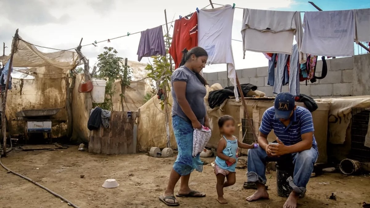 64 mil personas no saben leer ni escribir