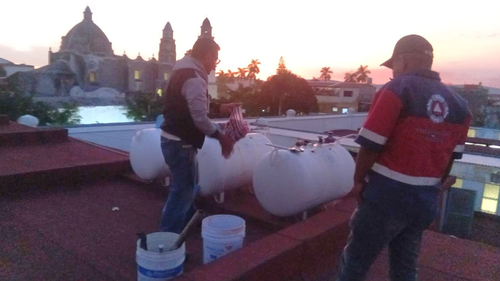 Realiza Ayuntamiento mantenimiento a tanques de gas en el Mercado Cuautla