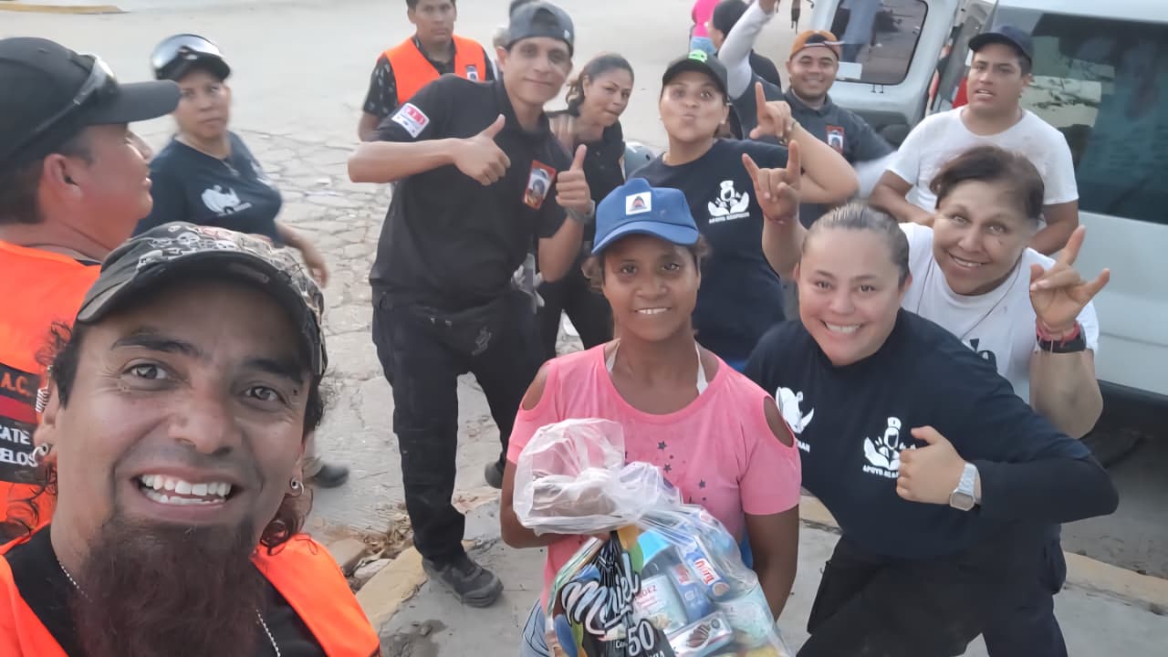 Inicia EMRU BREO Colecta para Damnificados por Inundación en Ixtlilco el Chico