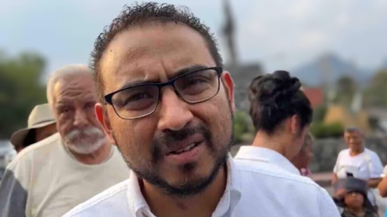 Da ultimátum Perseo Quiróz a comerciantes del Zócalo de Tepoztlán