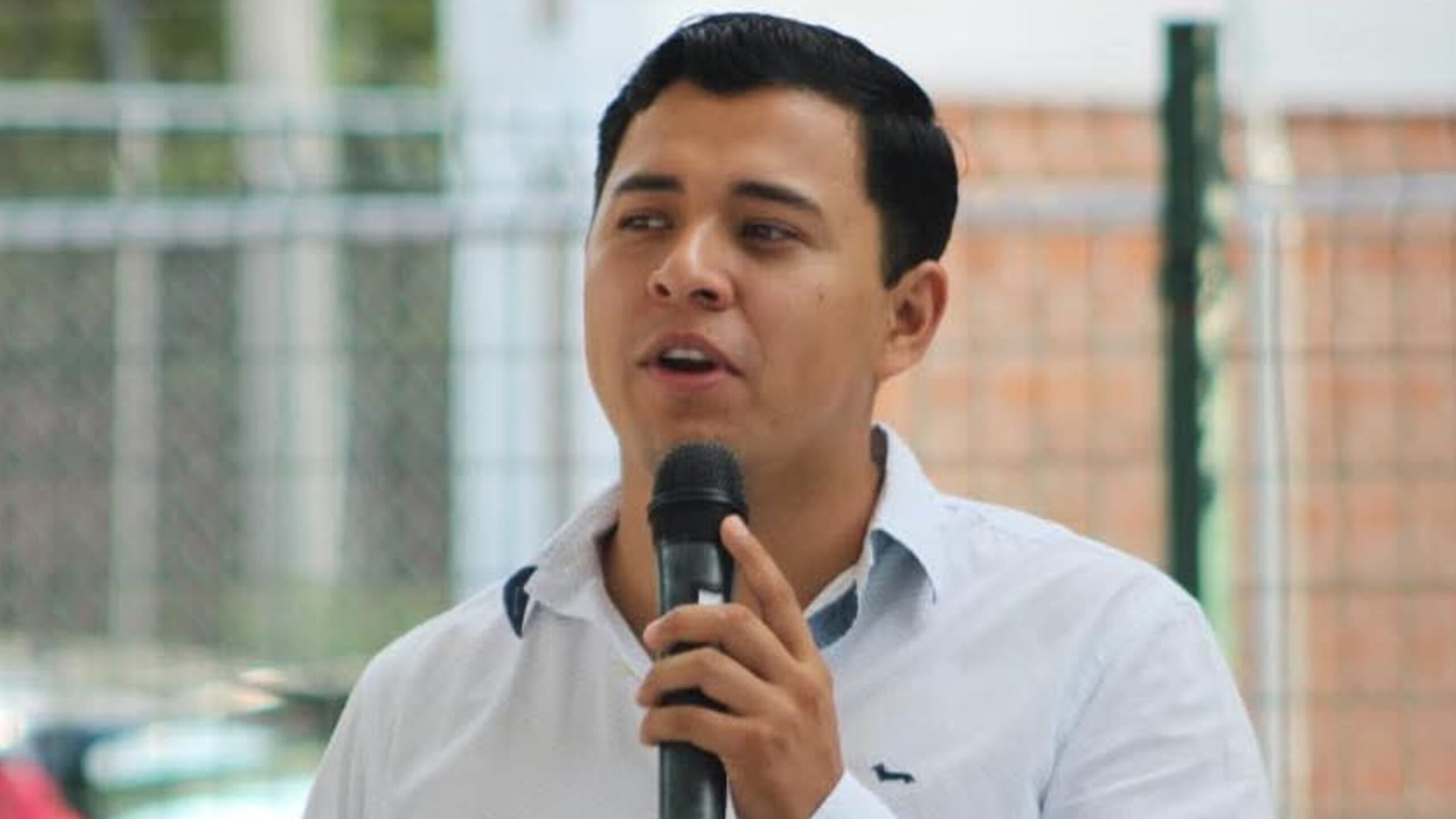 Realiza ayuntamiento de Jonacatepec mantenimiento a parque de la Santa Cruz