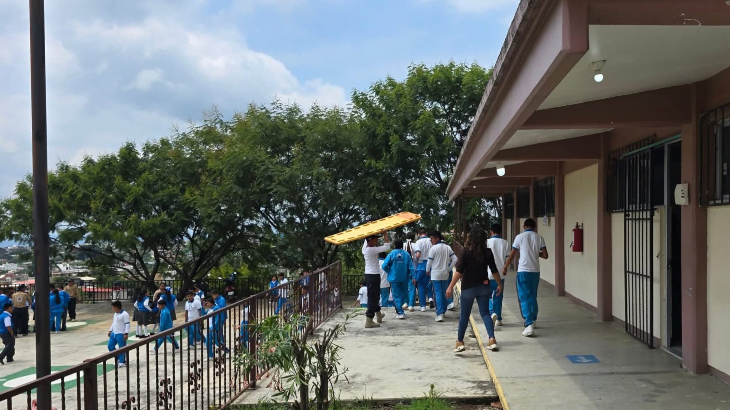Llaman a reforzar seguridad en zona escolar de Atlatlahucan