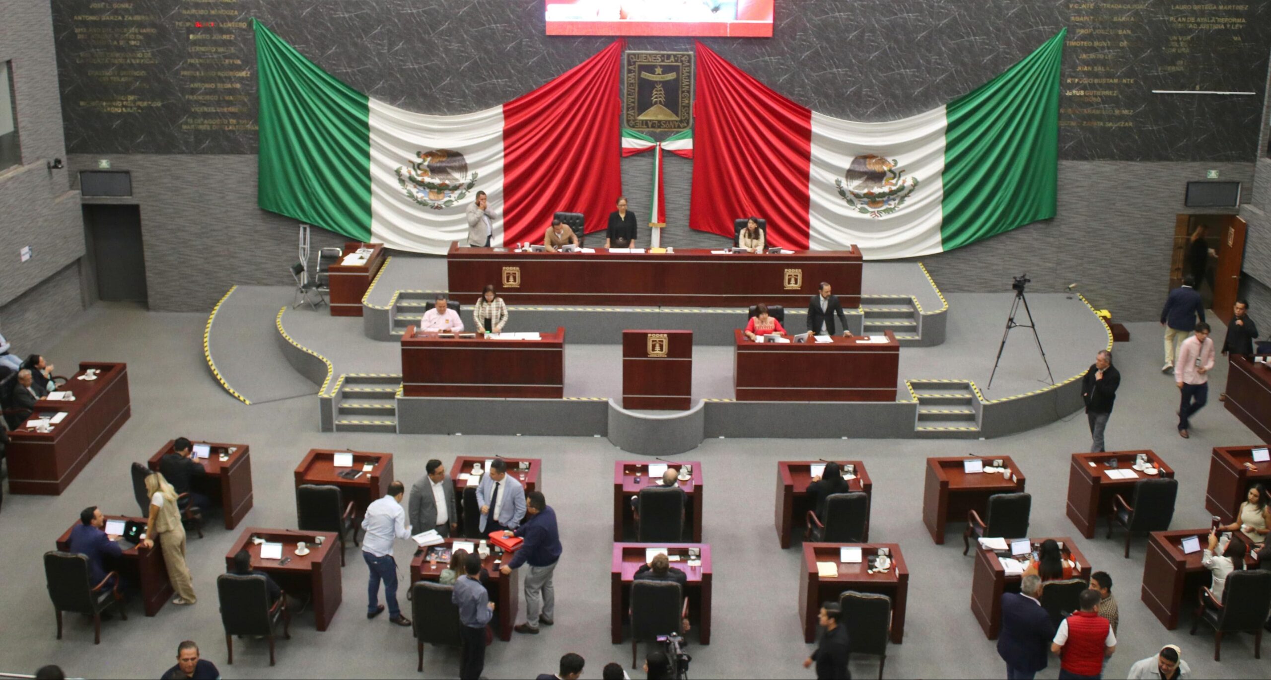 Aprueban Diputados por unanimidad el paquete económico 2026