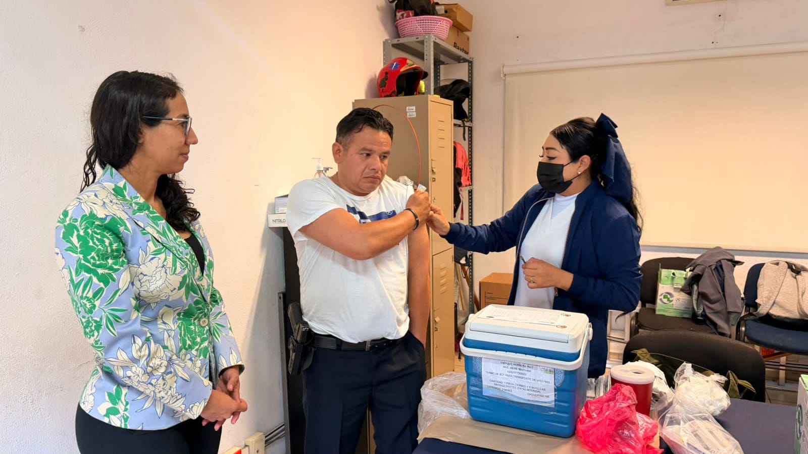 Vacunan a los Policías de Cuautla