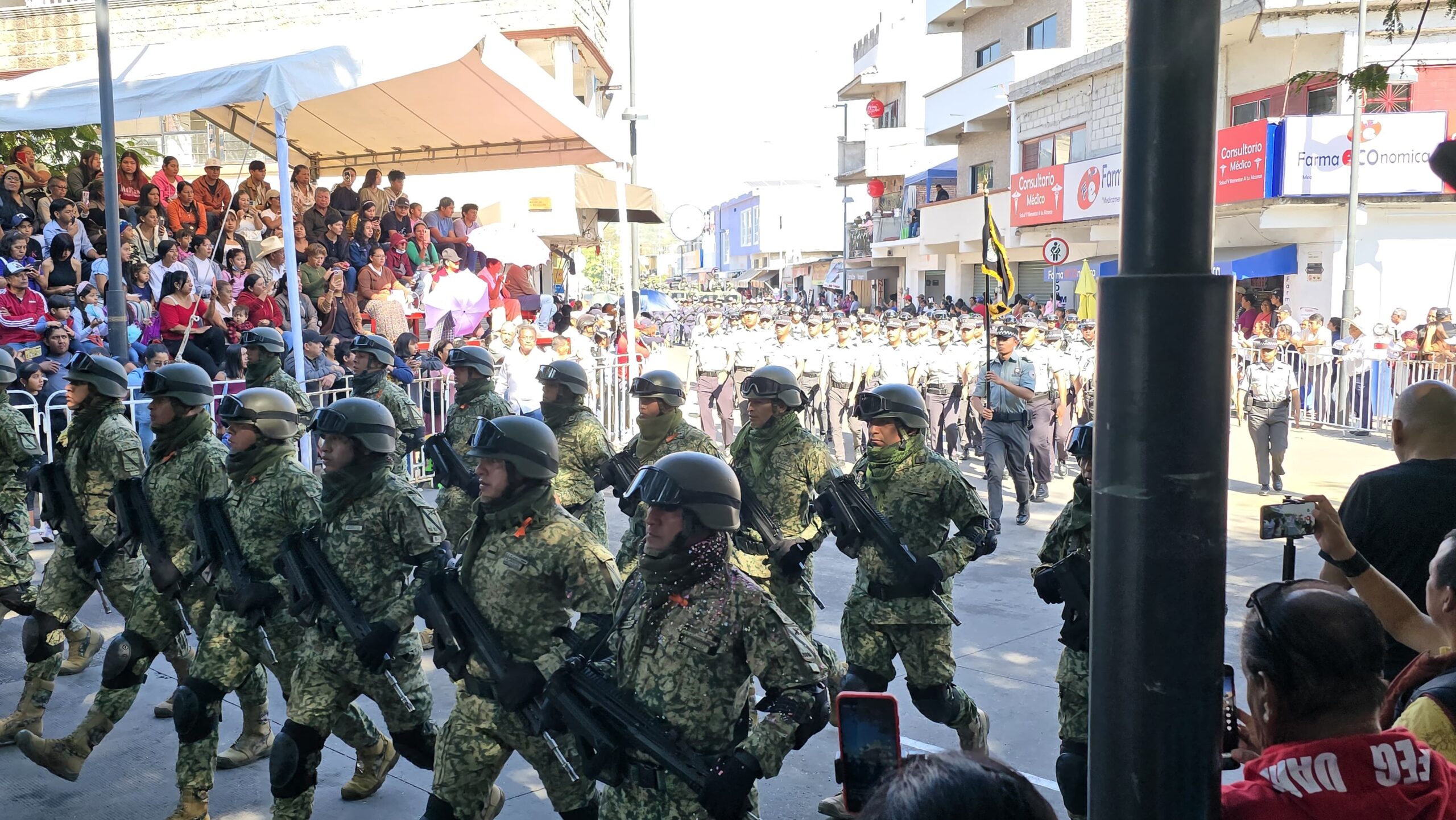 Anuncian cierres viales por desfile cívico-militar en Ayala