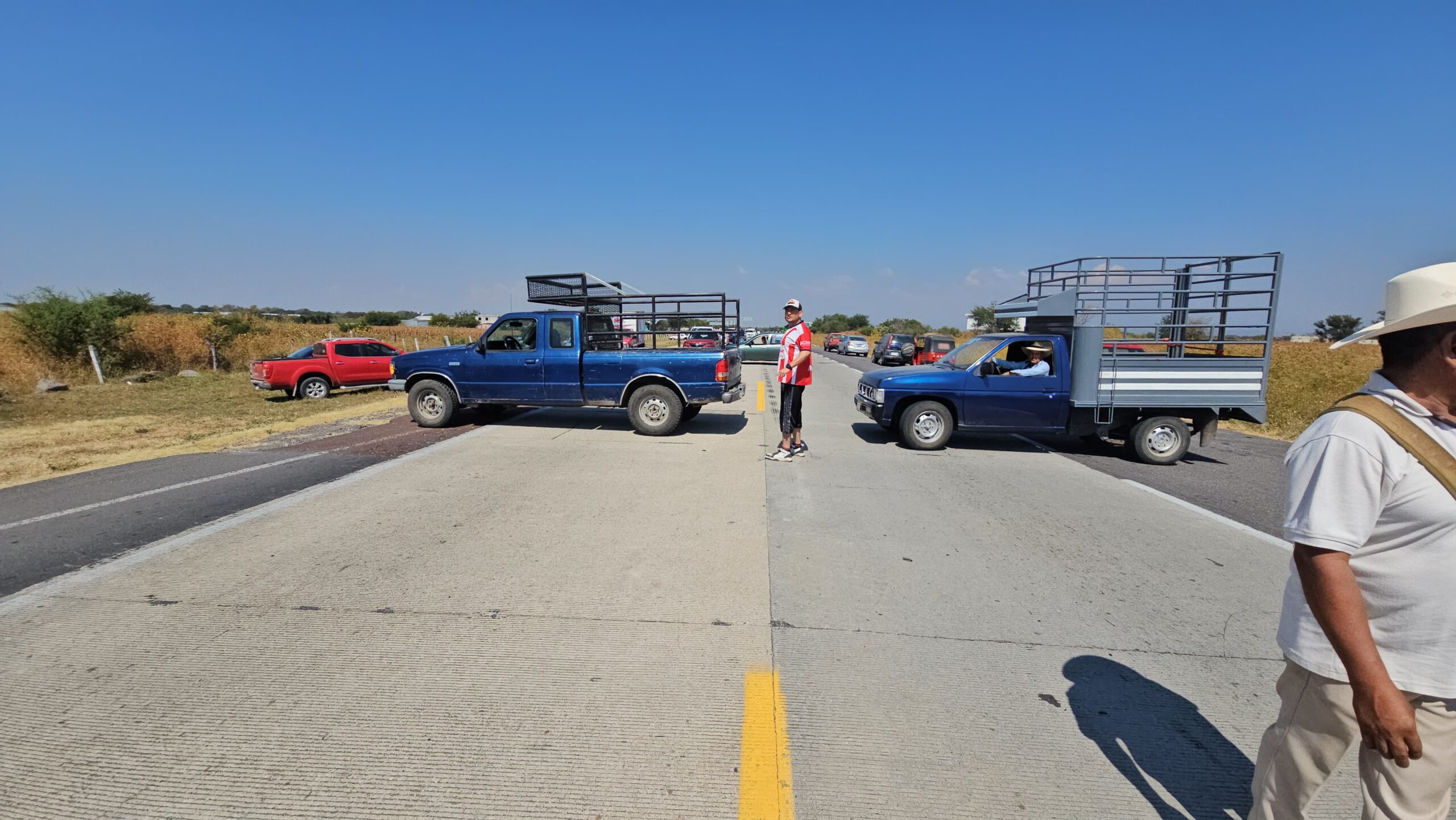 Campesinos fijan ultimátum y advierten bloqueo en la Siglo XXI