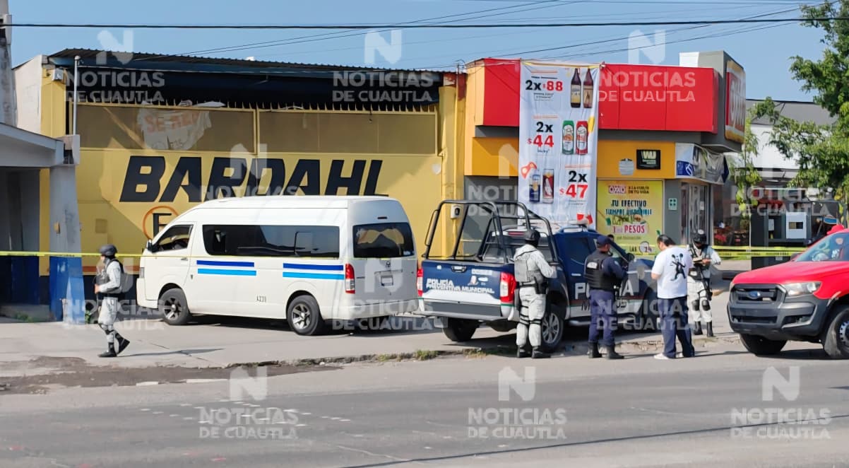 Atacan a balazos combi del transporte colectivo en Cuautla