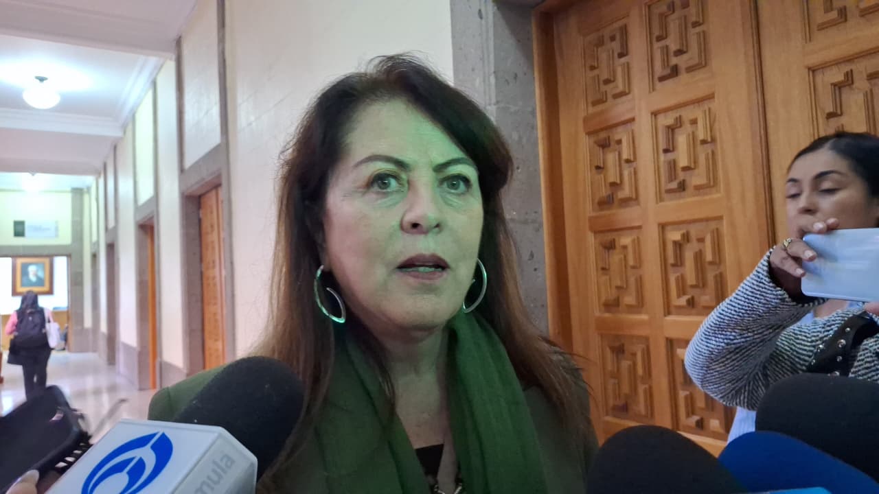 Gobernadora analiza posibles candidatos para la Fiscalía