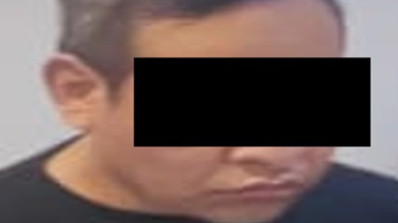 Cae sujeto con armas, cartuchos y droga tras cateo en Cuautla