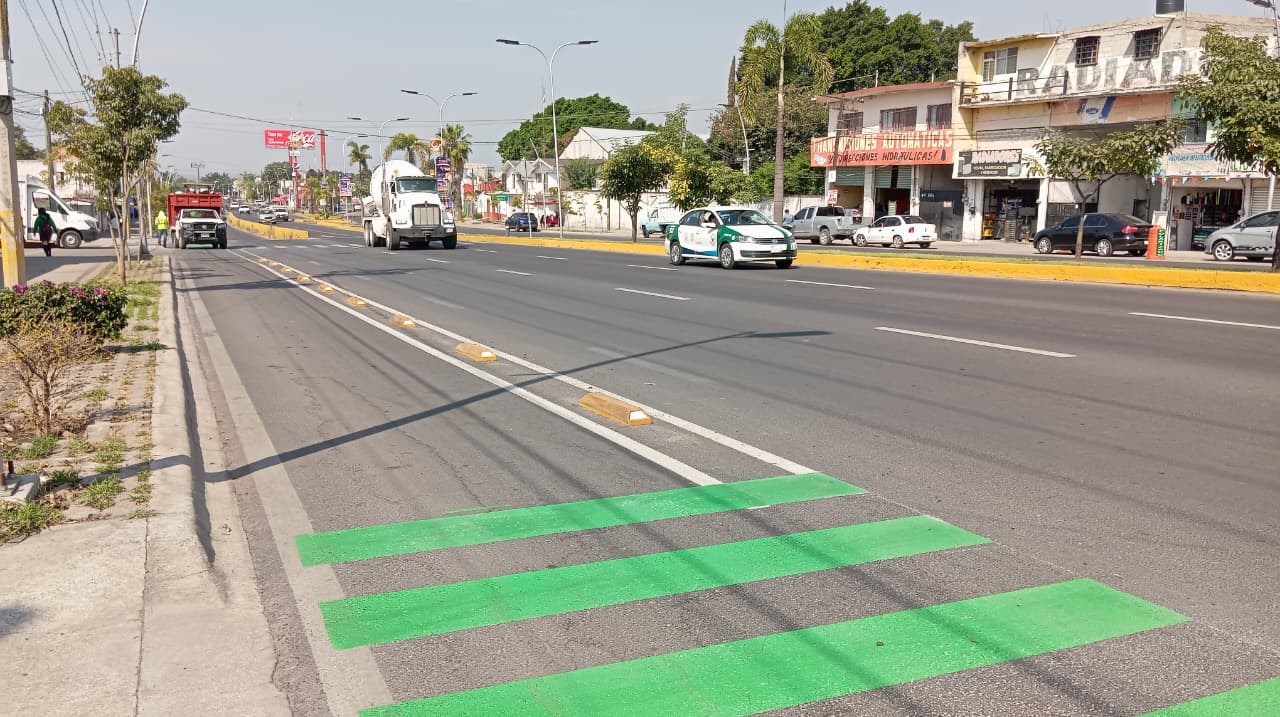 Delimitan ciclovía en la México–Oaxaca, en Cuautla
