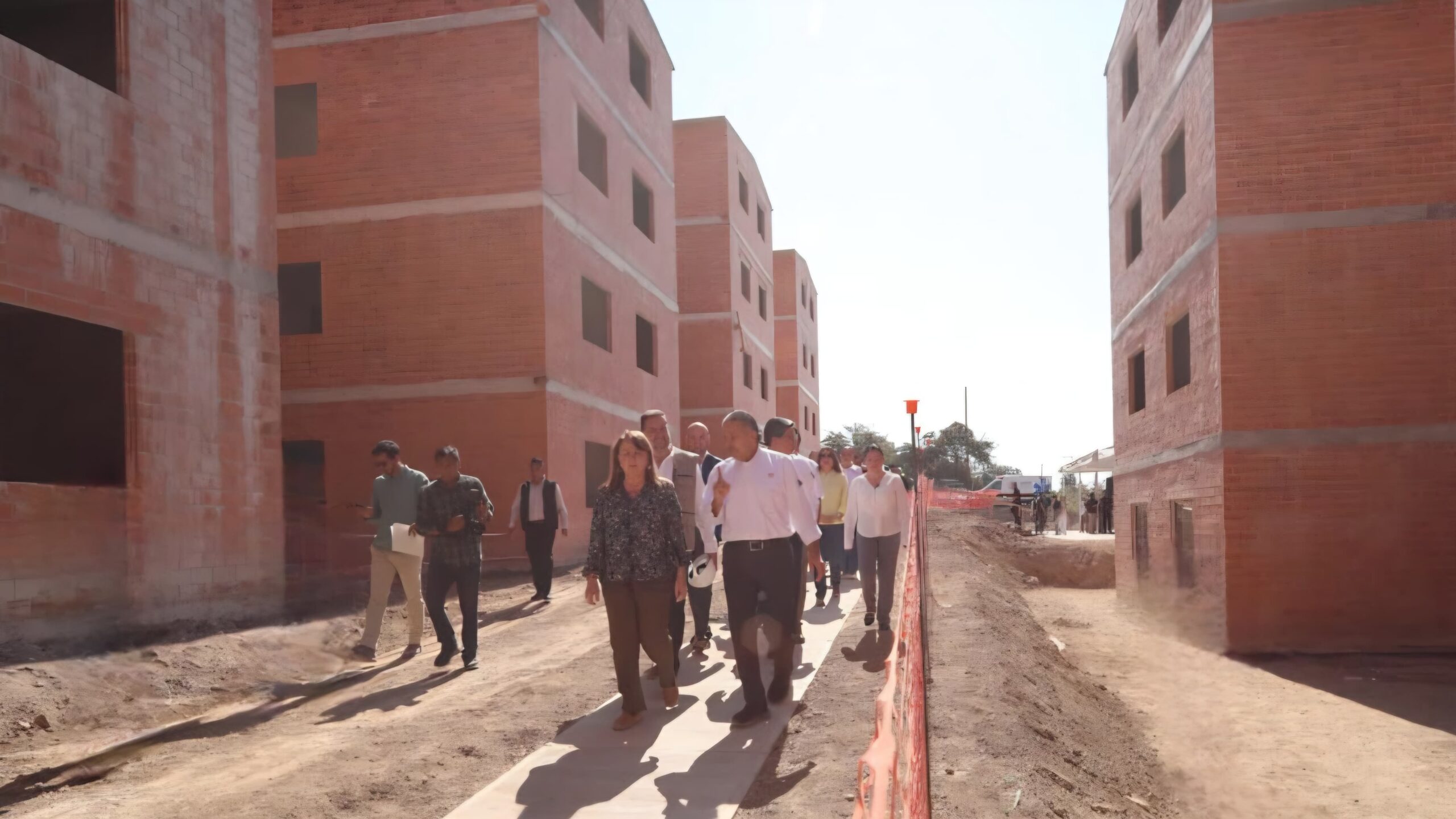 Supervisan avance de construcción de viviendas del bienestar en Cuautla