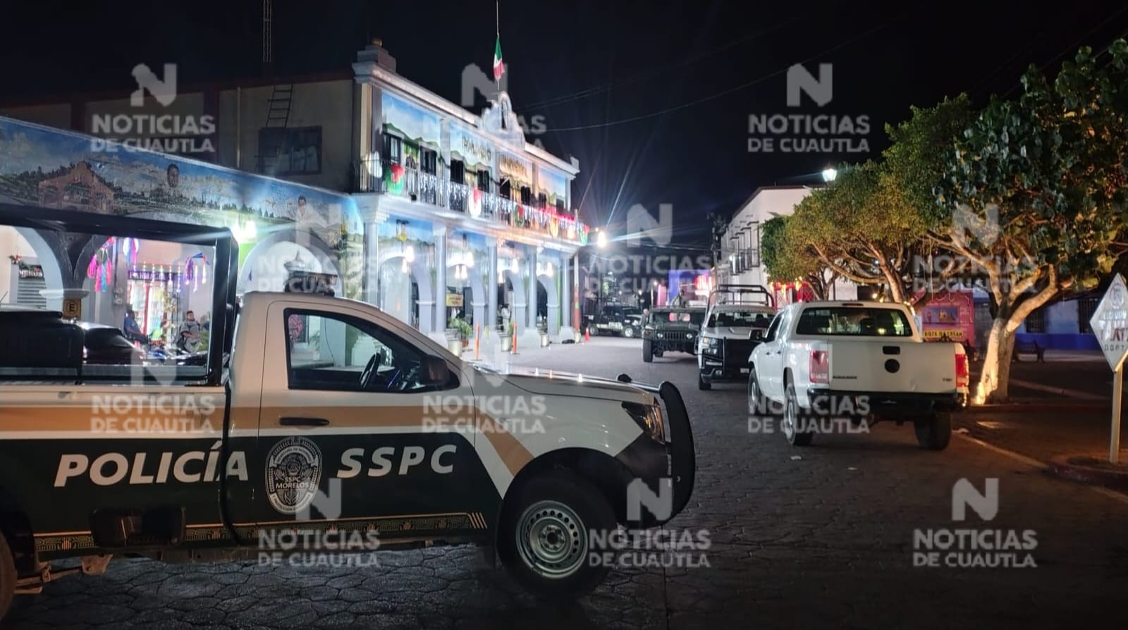 Dos muertos tras balacera en pleno Zócalo de Jonacatepec