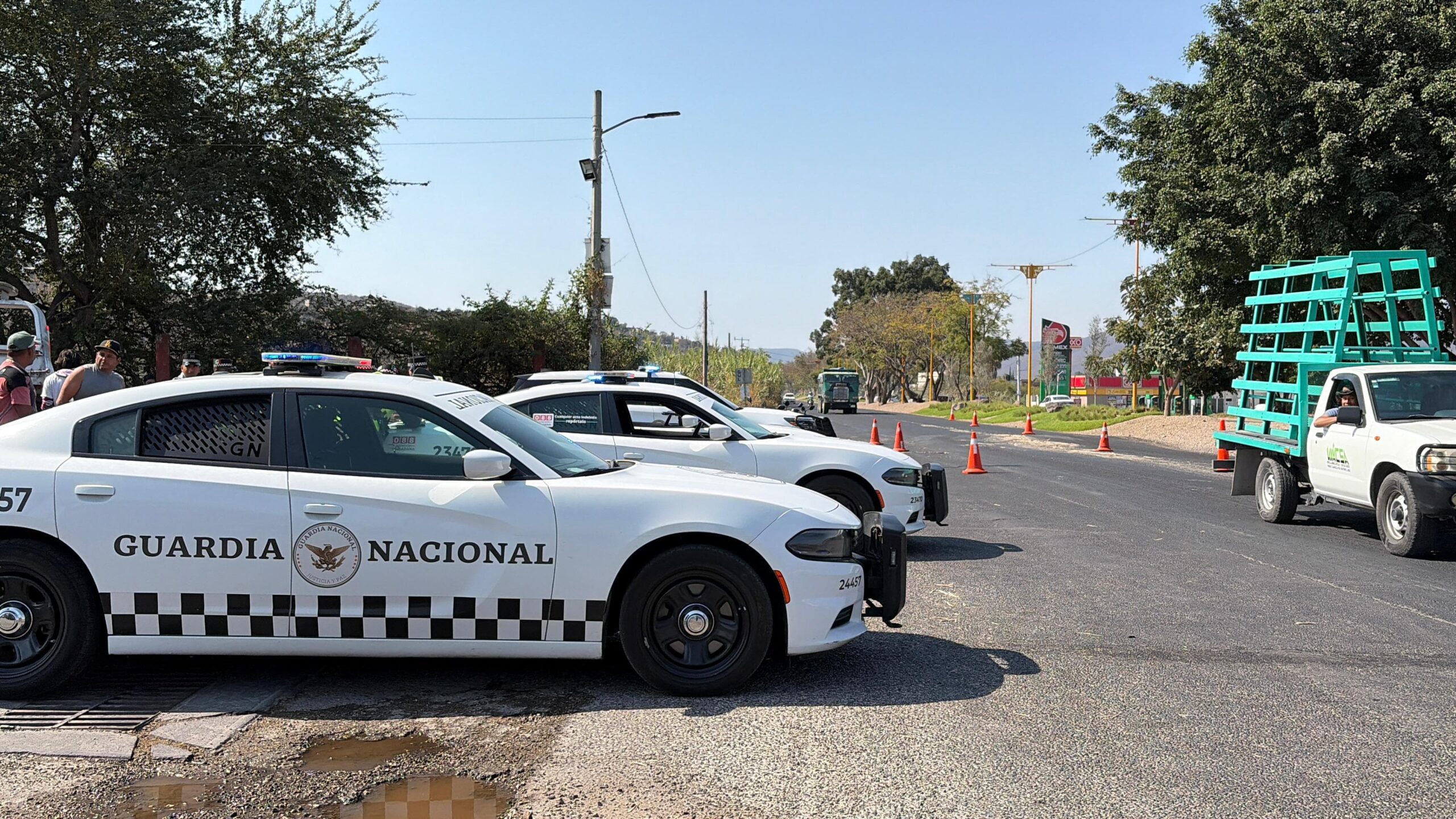 GN realiza revisión de motocicletas en tramos carreteros del oriente