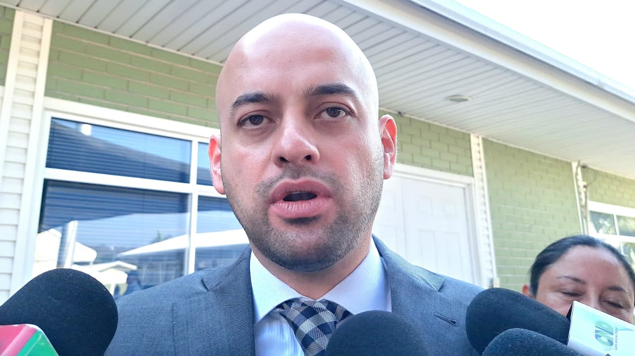 Gobierno mantiene diálogo con transportistas pese a amparos contra la Ley de Movilidad