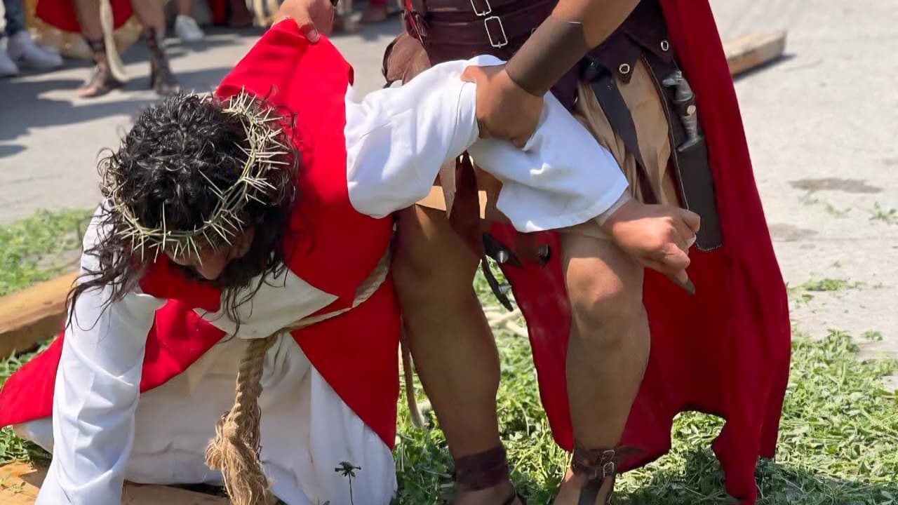 Ayala se alista para la representación del Mártir del Gólgota en Semana Santa