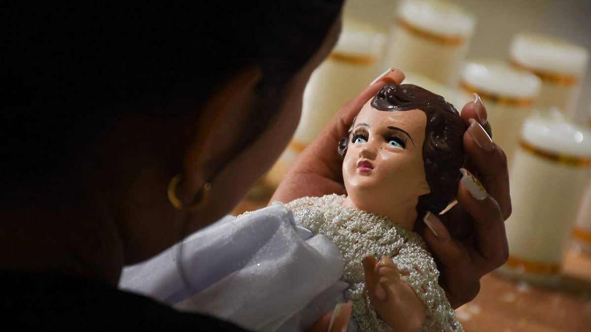 Piden respetar el ropón blanco del Niño Dios en la celebración de la Candelaria