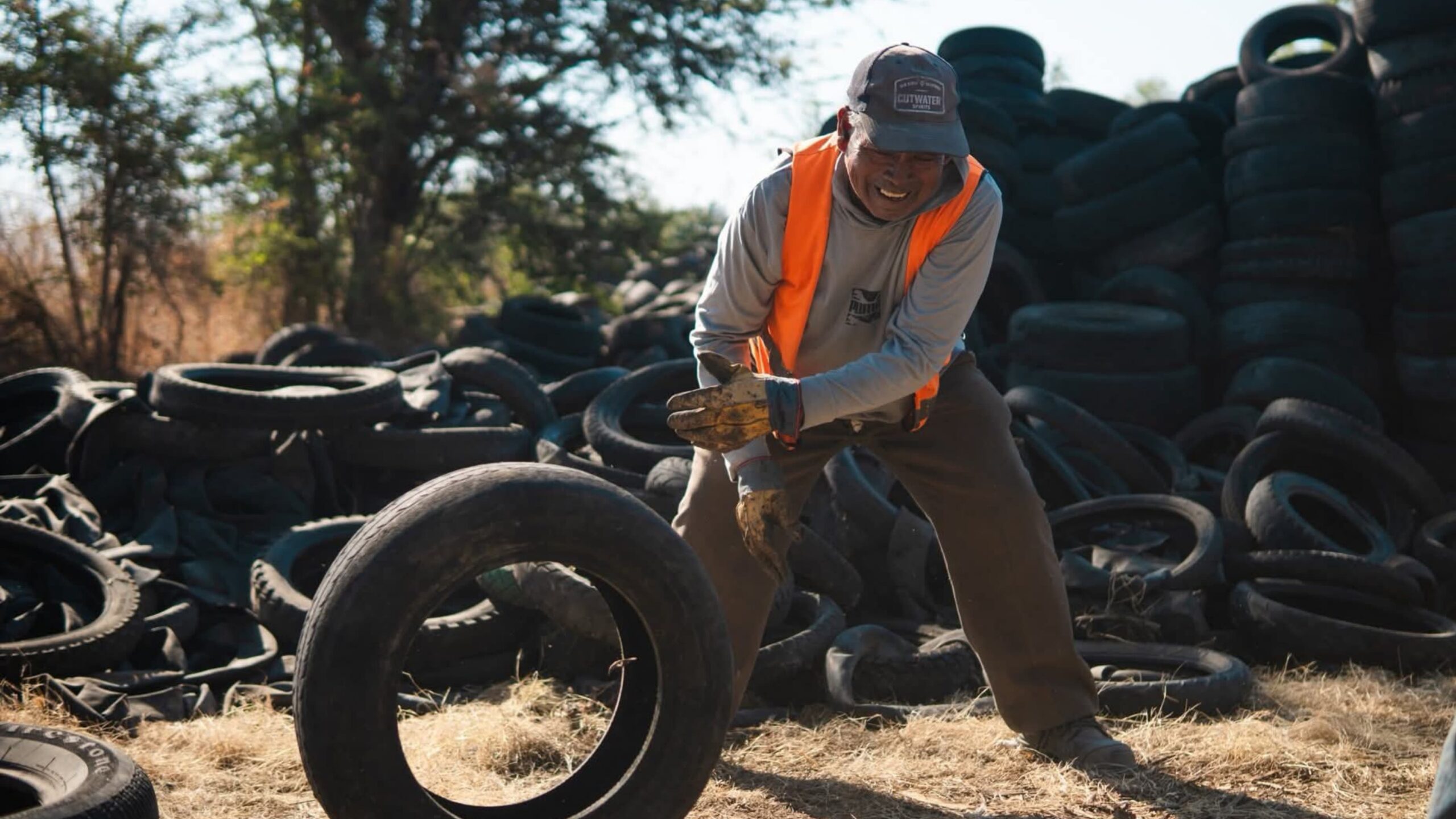 Axochiapan intensifica la lucha contra el dengue con recolección masiva de llantas