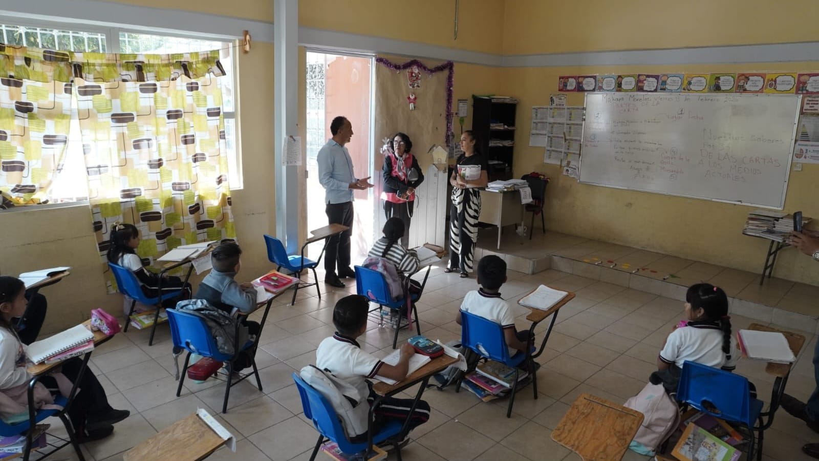 Refuerza IEBEM medidas en escuelas para prevenir afectaciones por altas temperaturas