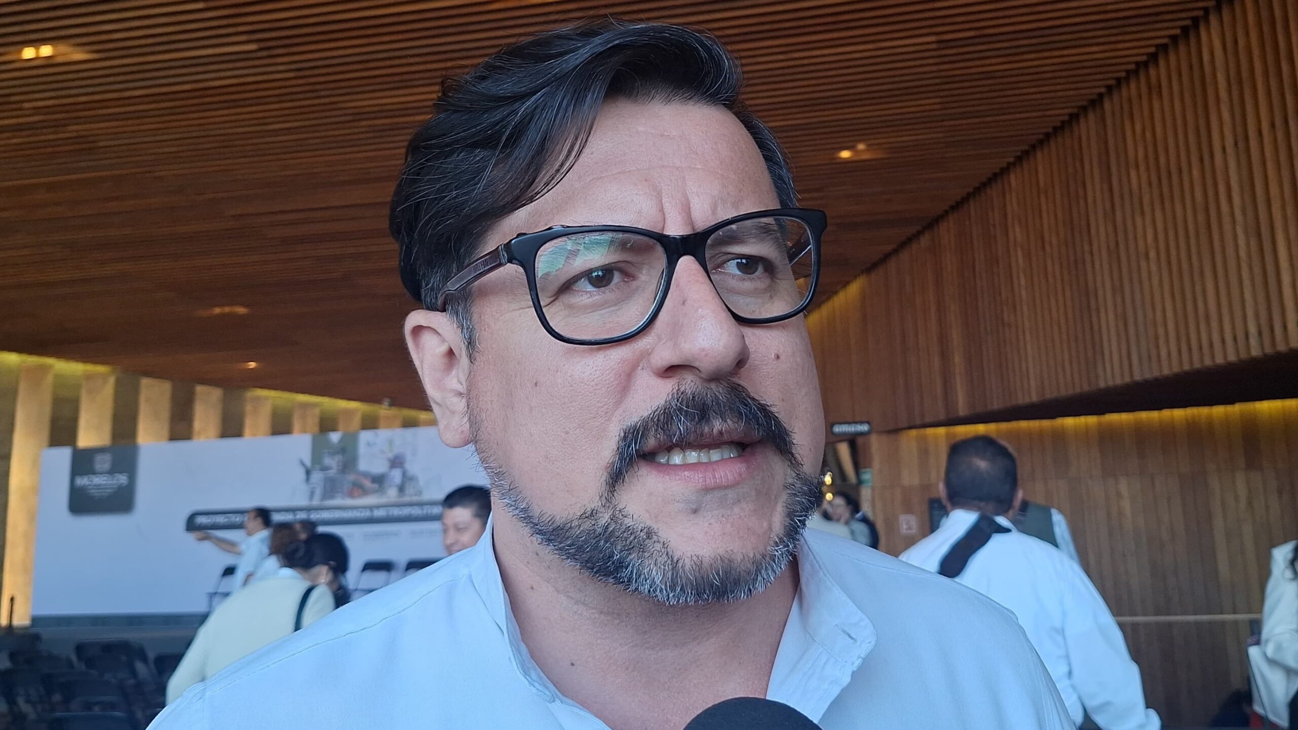 Retiran gafetes a 15 ruteros por irregularidades en el servicio