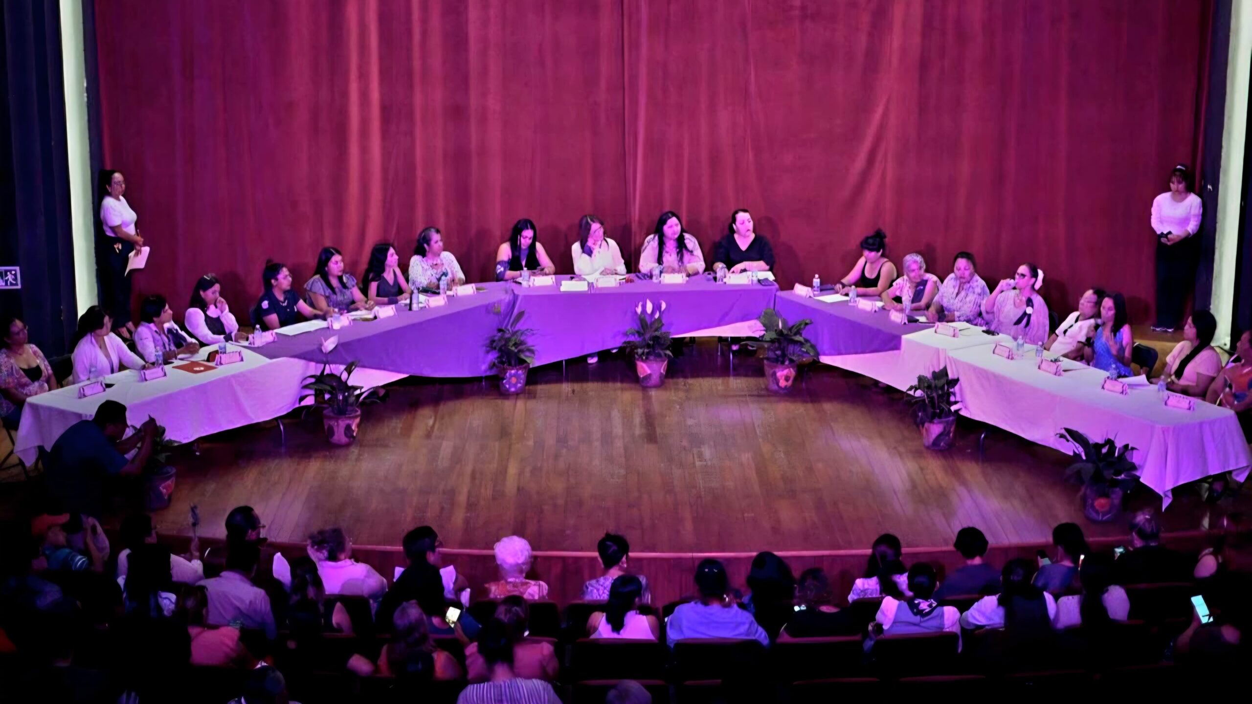 Realizan Cabildo de Mujeres Ciudadanas en Cuautla para impulsar propuestas sociales