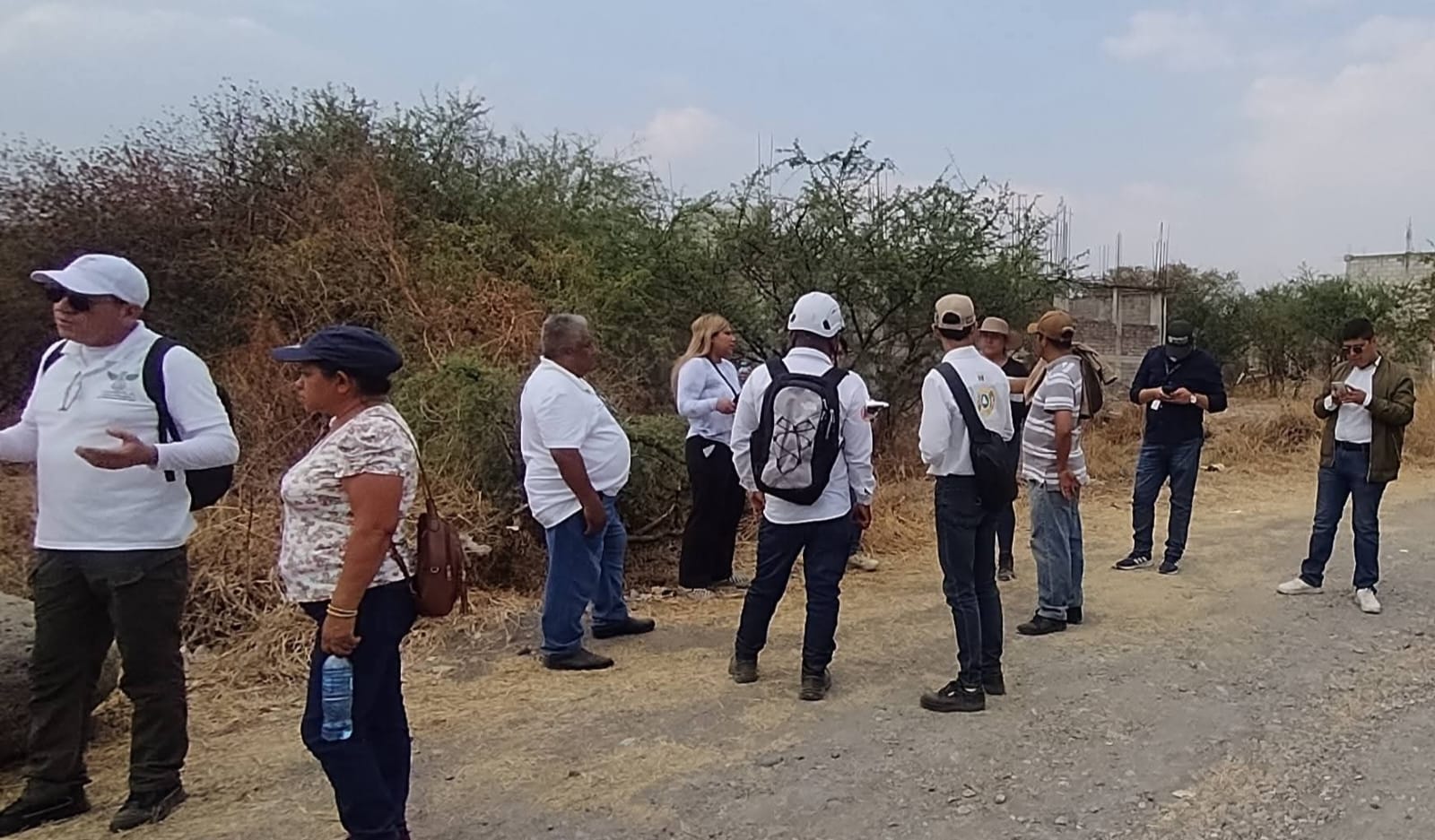 Acuerdan ayudantes limpieza de barrancas y calles previo a temporada de lluvias