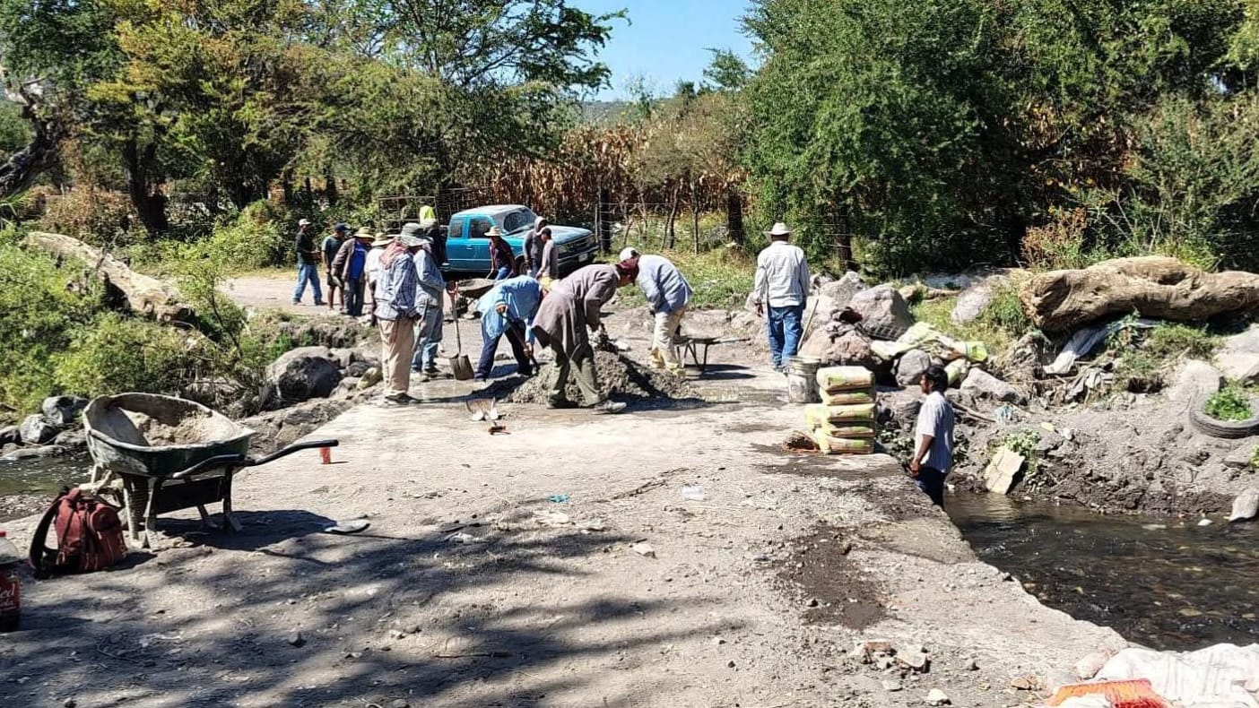 Urgen vecinos de Puxtla construcción de puente seguro ante proximidad de lluvias