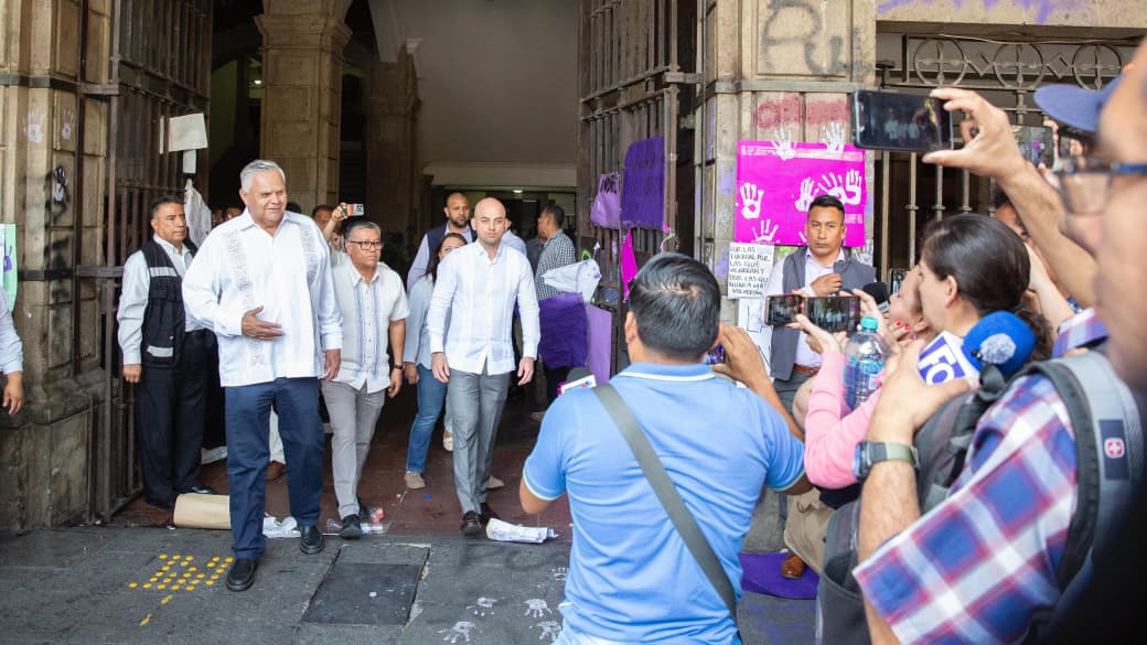 Ofrece Gobierno del Estado apertura y diálogo a estudiantes de la UAEM