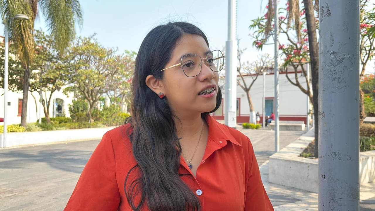 Asociación entrega alarmas personales a mujeres para prevenir violencia