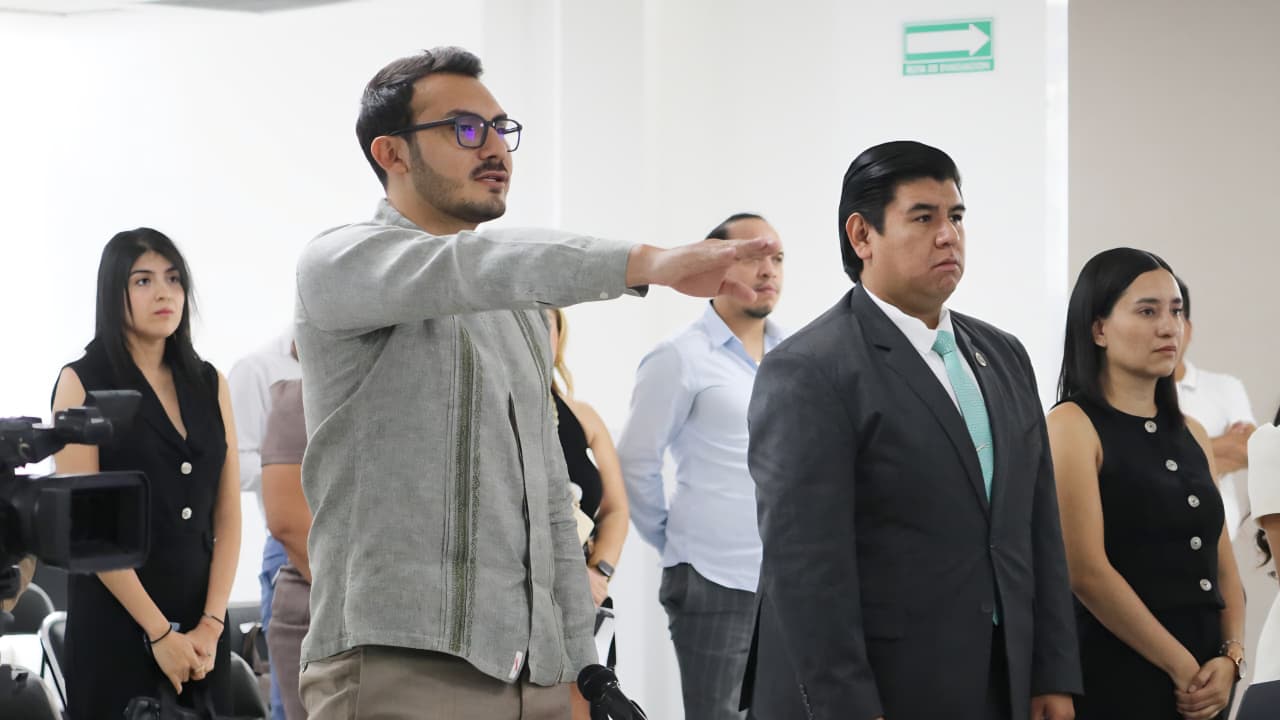 Comparece titular de Desarrollo Sustentable ante el Congreso por glosa del primer informe