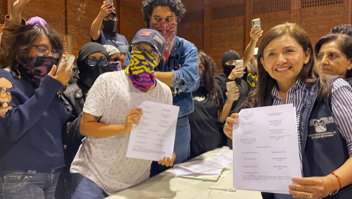 Regresa a clases estudiantes de la UAEM,  pero de manera virtual