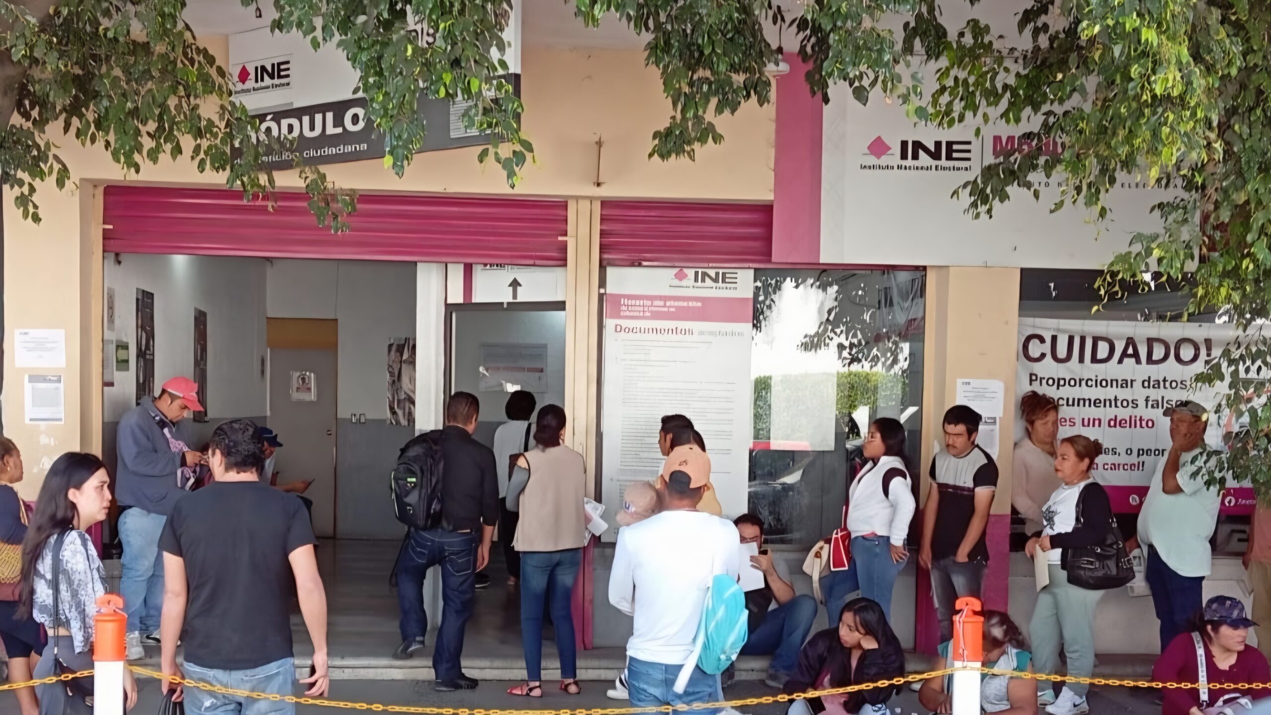 Convocan a ciudadanos a integrarse como consejeros electorales del INE