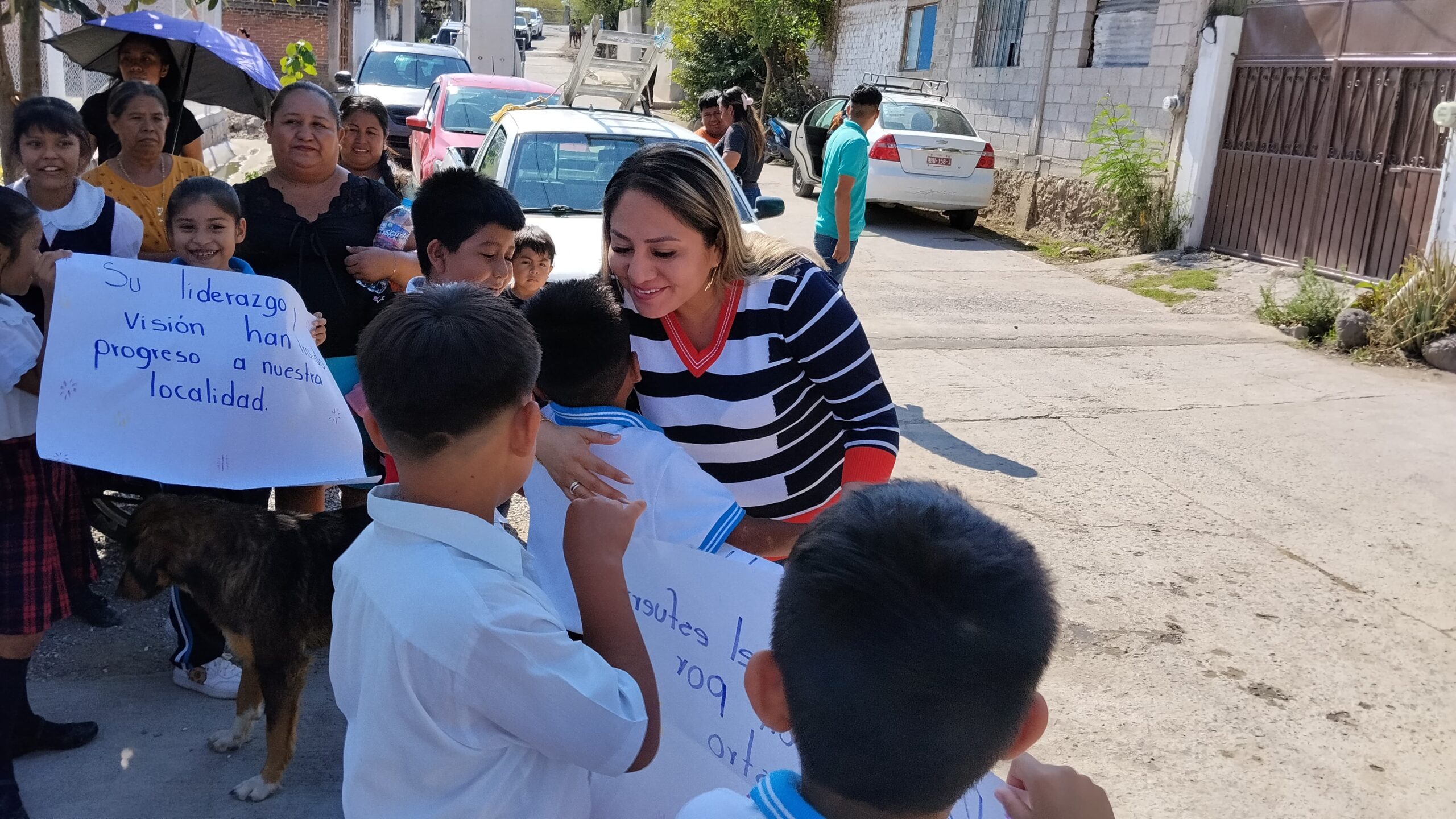 Reafirma Nayeli Mares compromiso con la niñez en Huacatlaco