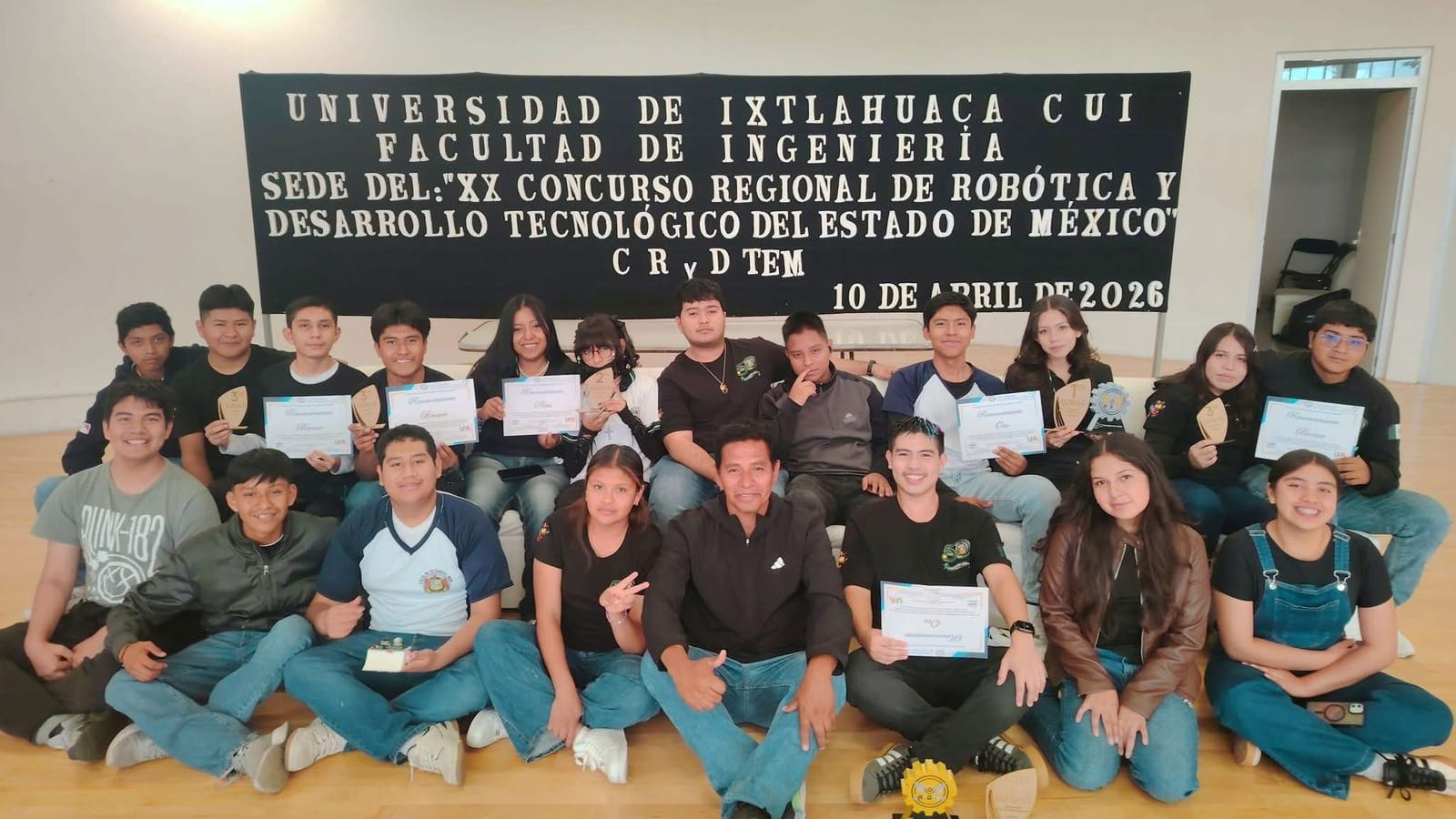 Estudiantes del CBTA 39 de Temoac destacan en concurso regional de robótica
