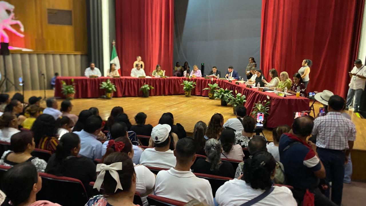 Asignará Cuautla recursos para mejorar accesos y seguridad en CBTIS 76 y Prepa Cuautla