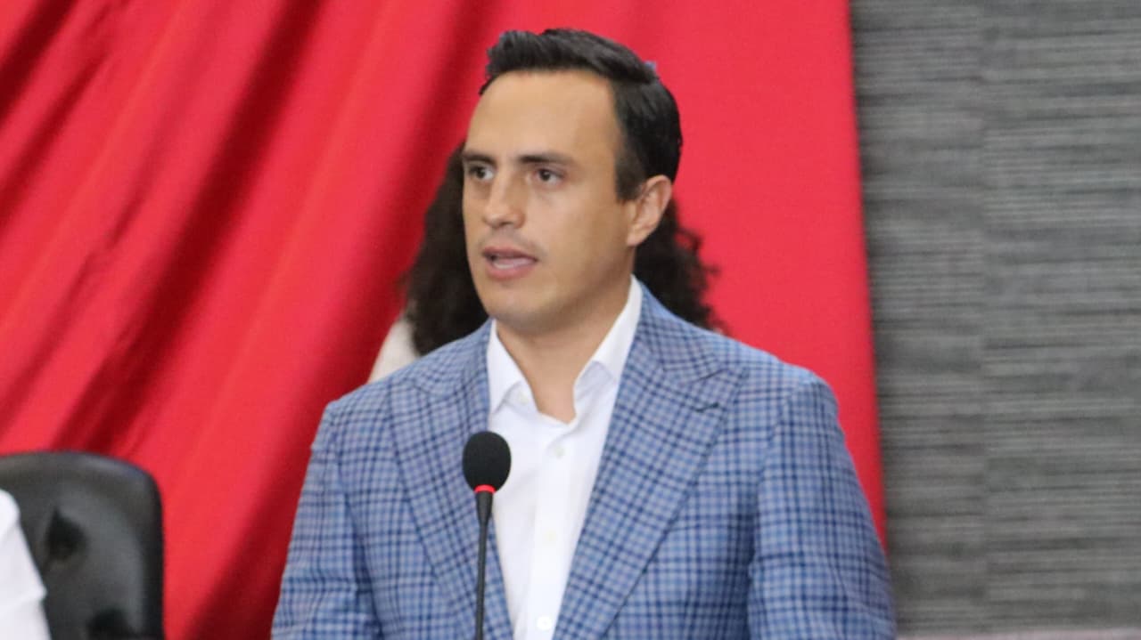 Propone Diputado Daniel Martínez licencias laborales para mujeres víctimas de violencia