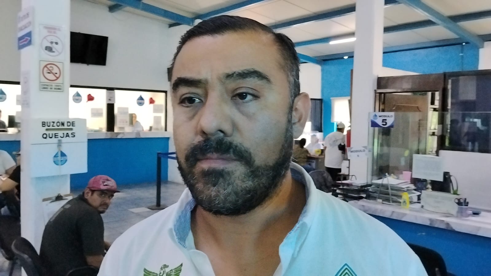 Descubren 15 tomas ilegales de agua en Cuautla y las ponen en regla