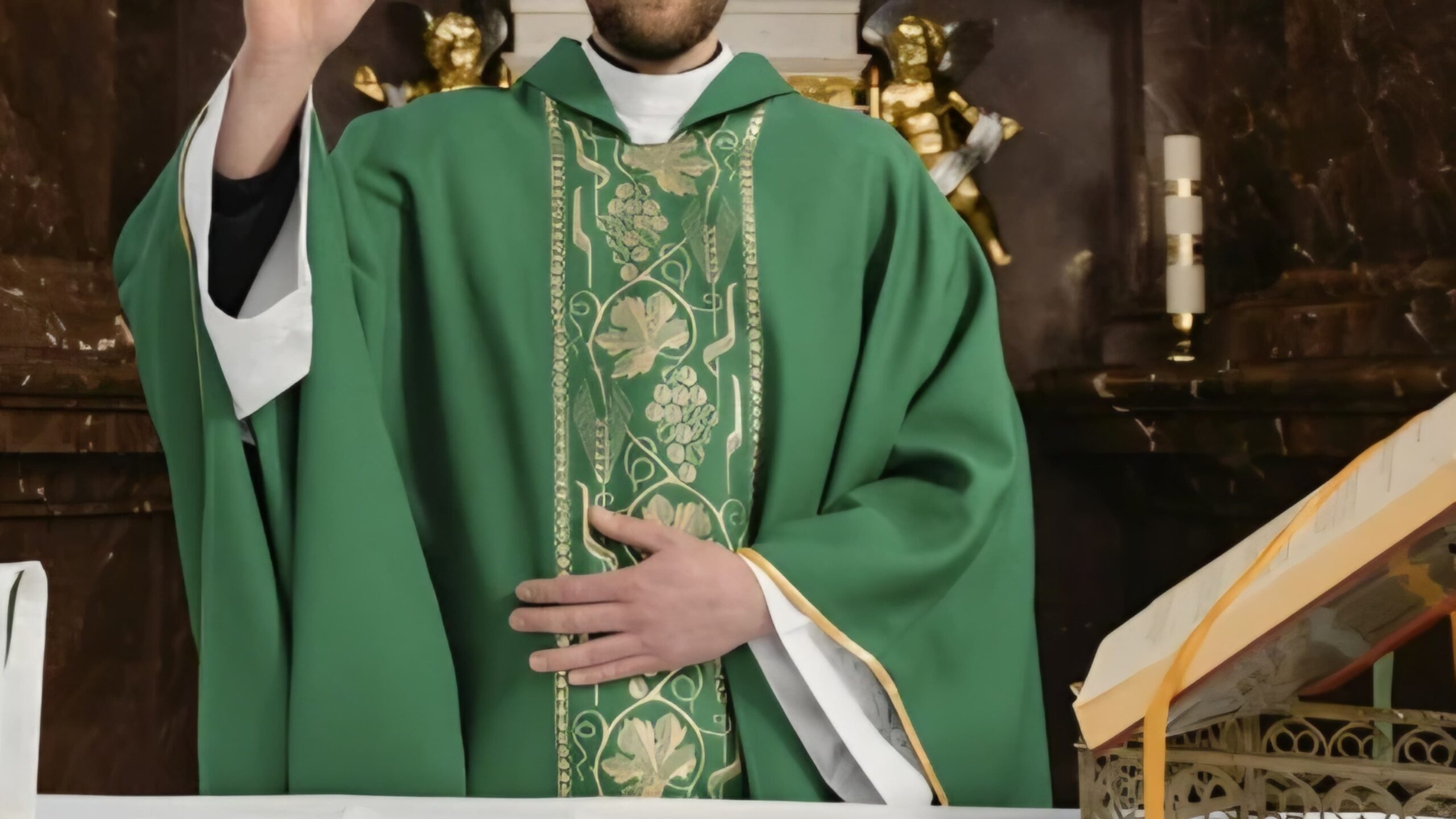 Detectan falsos sacerdotes en la colonia Juan Morales