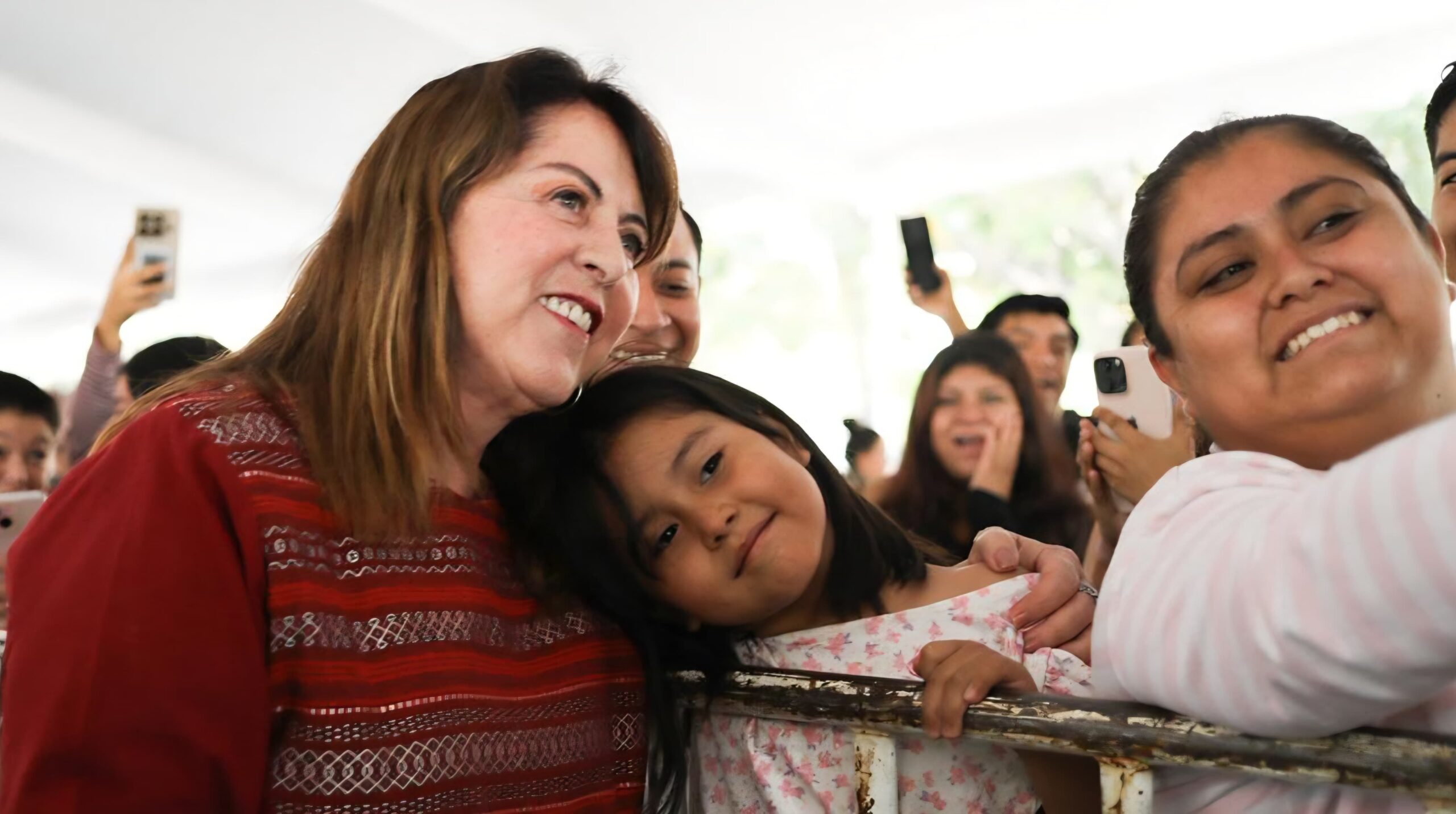 Denuncia Gobernadora de Morelos ser víctima de ataques y embates