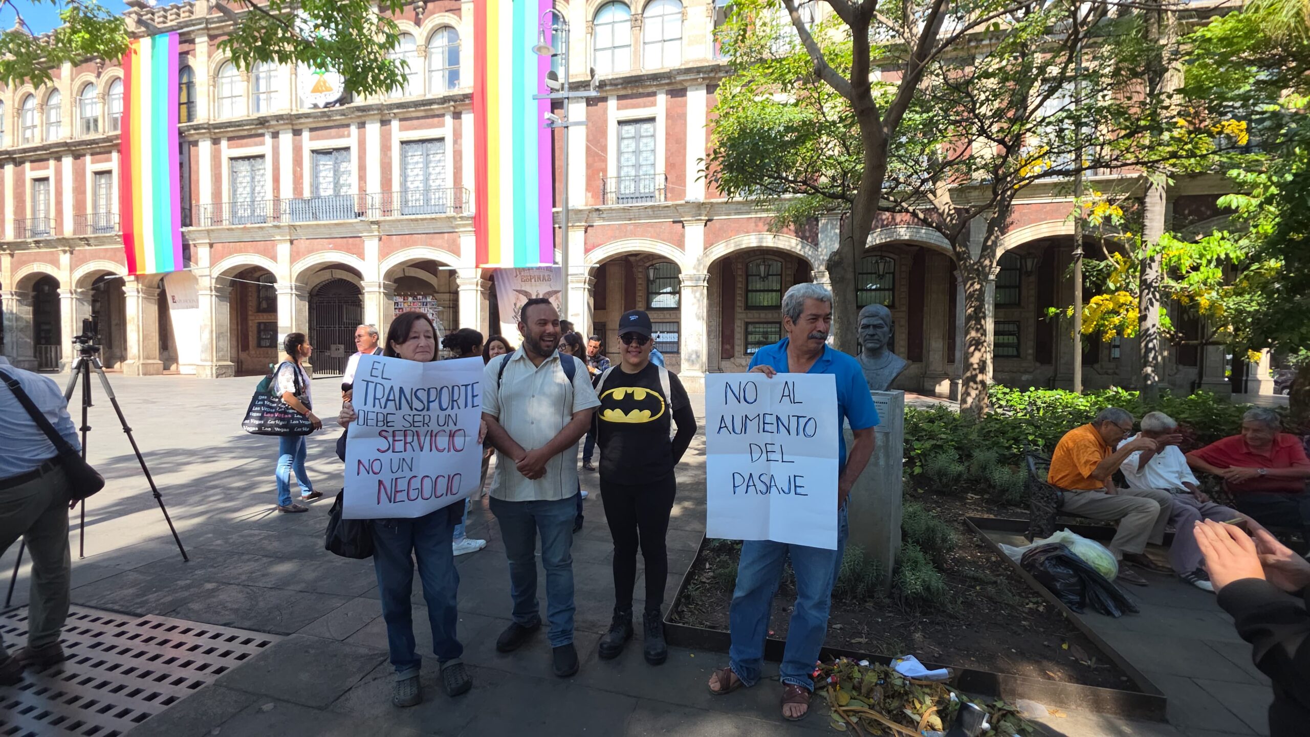 Llaman a la resistencia civil contra aumento al pasaje en Morelos