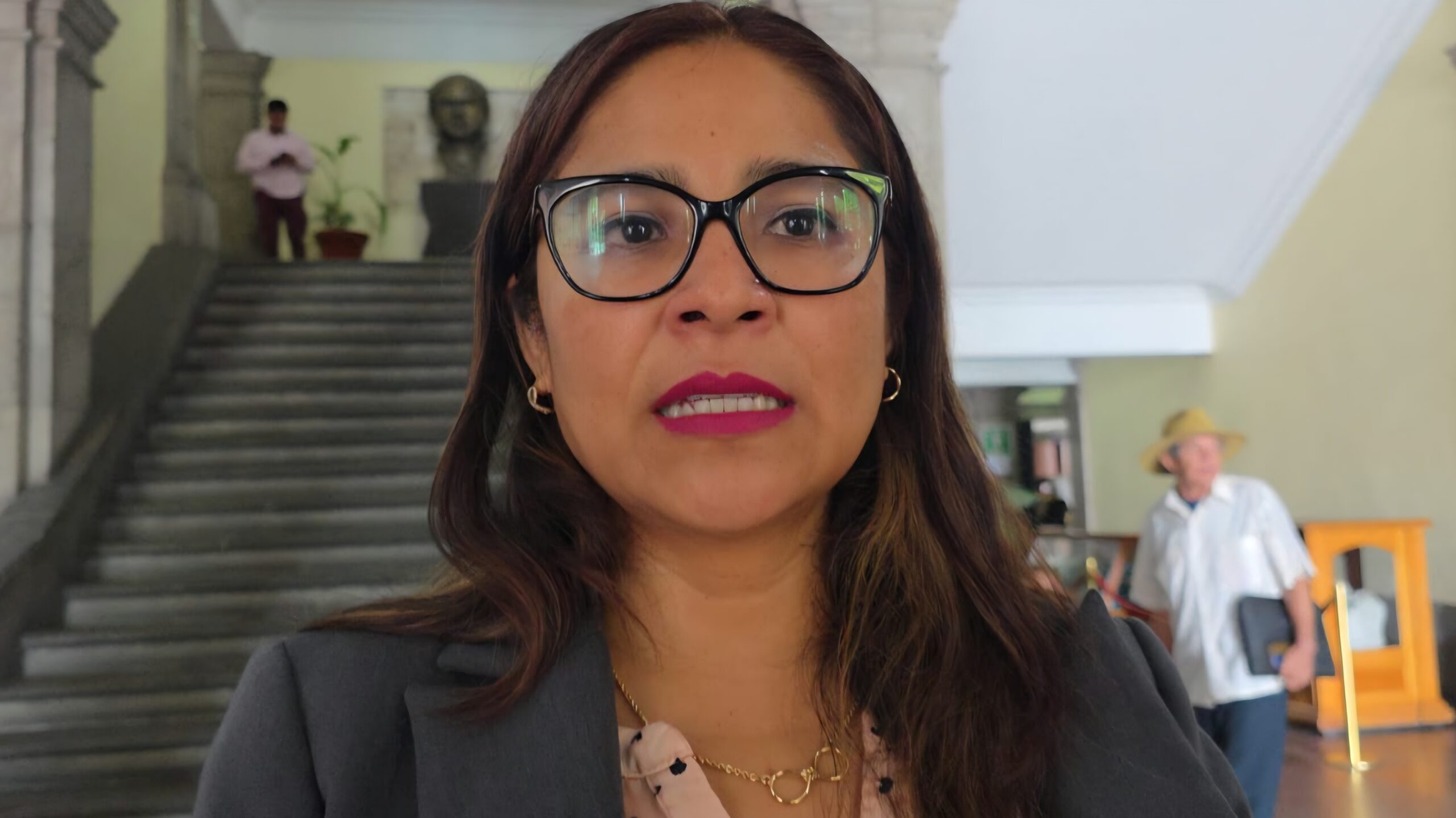 Jóvenes profesionistas arriesgan todo para ingresar a EE.UU. como indocumentados