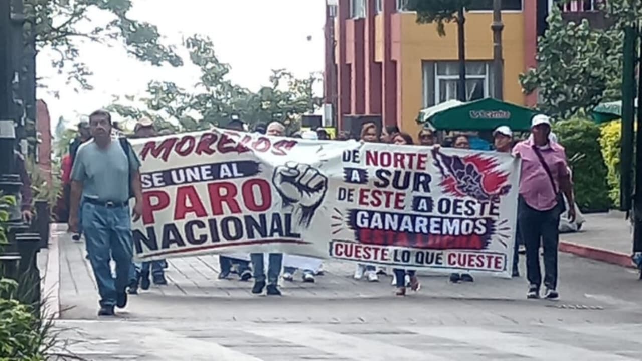 Docentes pertenecientes a la CNTE de Morelos se suman a paro nacional