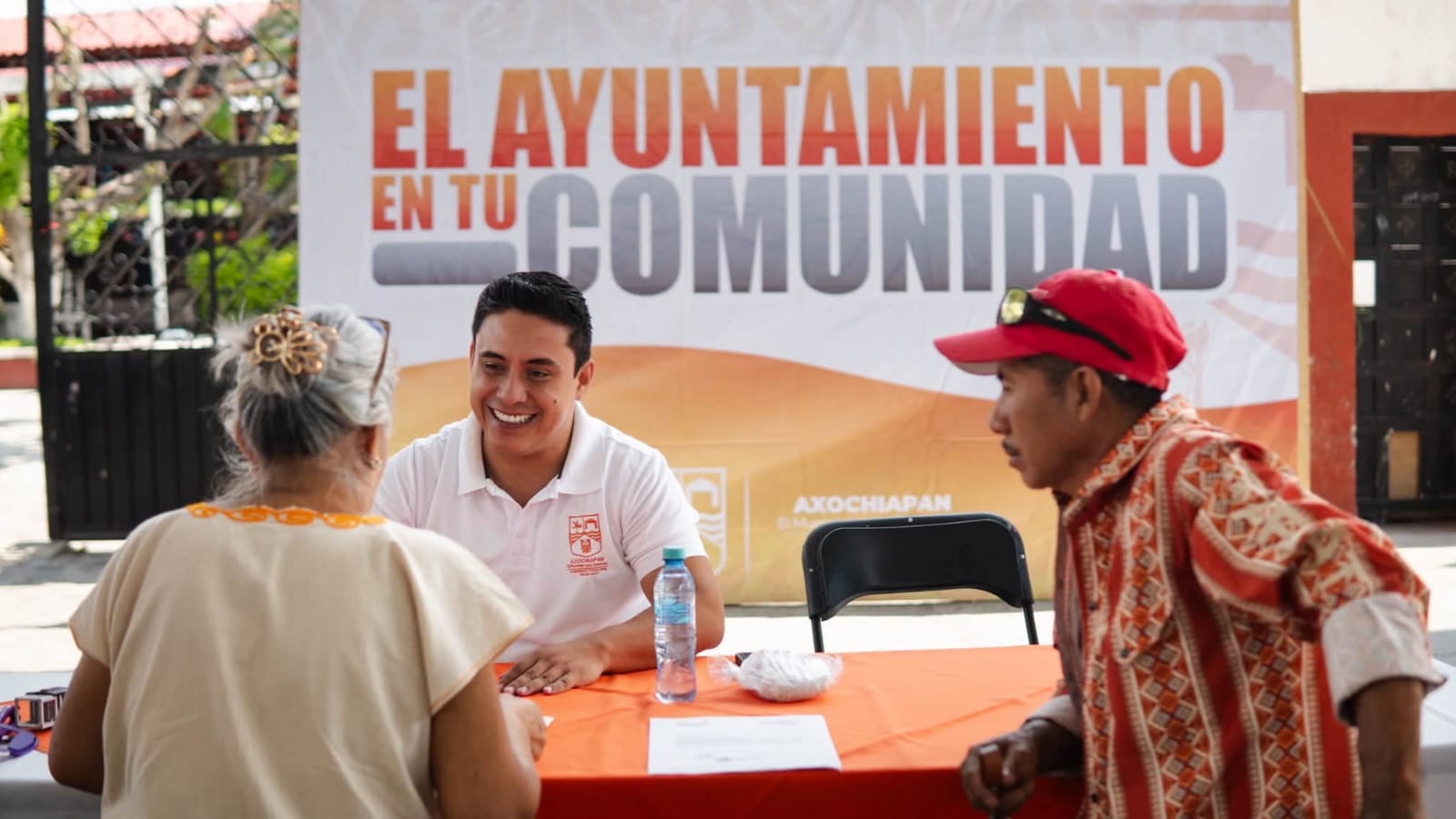 Impulsa Marco Cuate el programa “Ayuntamiento en tu Comunidad”