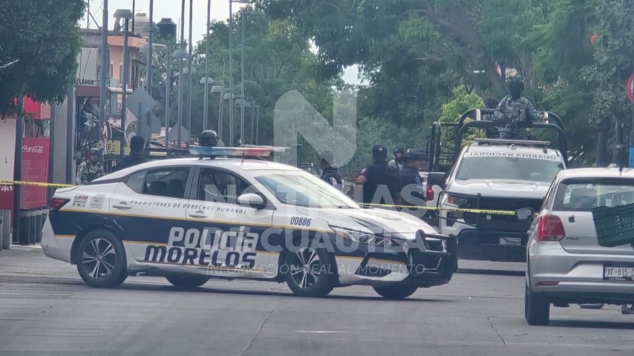 Hallan un hombre maniatado y sin vida dentro de un taxi en Anenecuilco