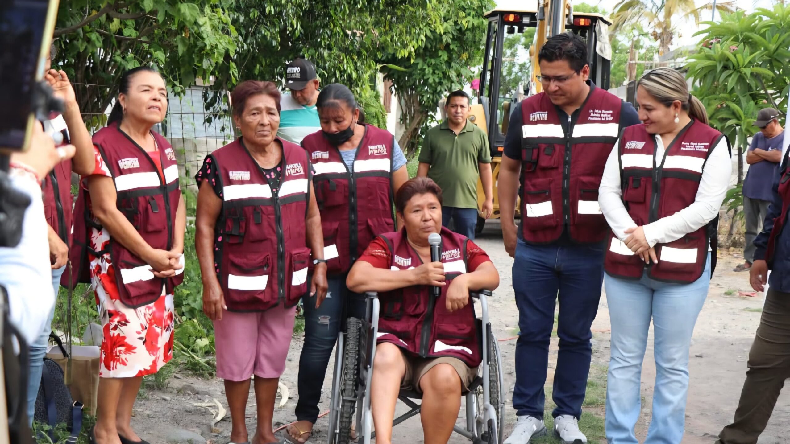 Inicia Nayeli Mares tres obras de infraestructura básica en comunidades de Ayala