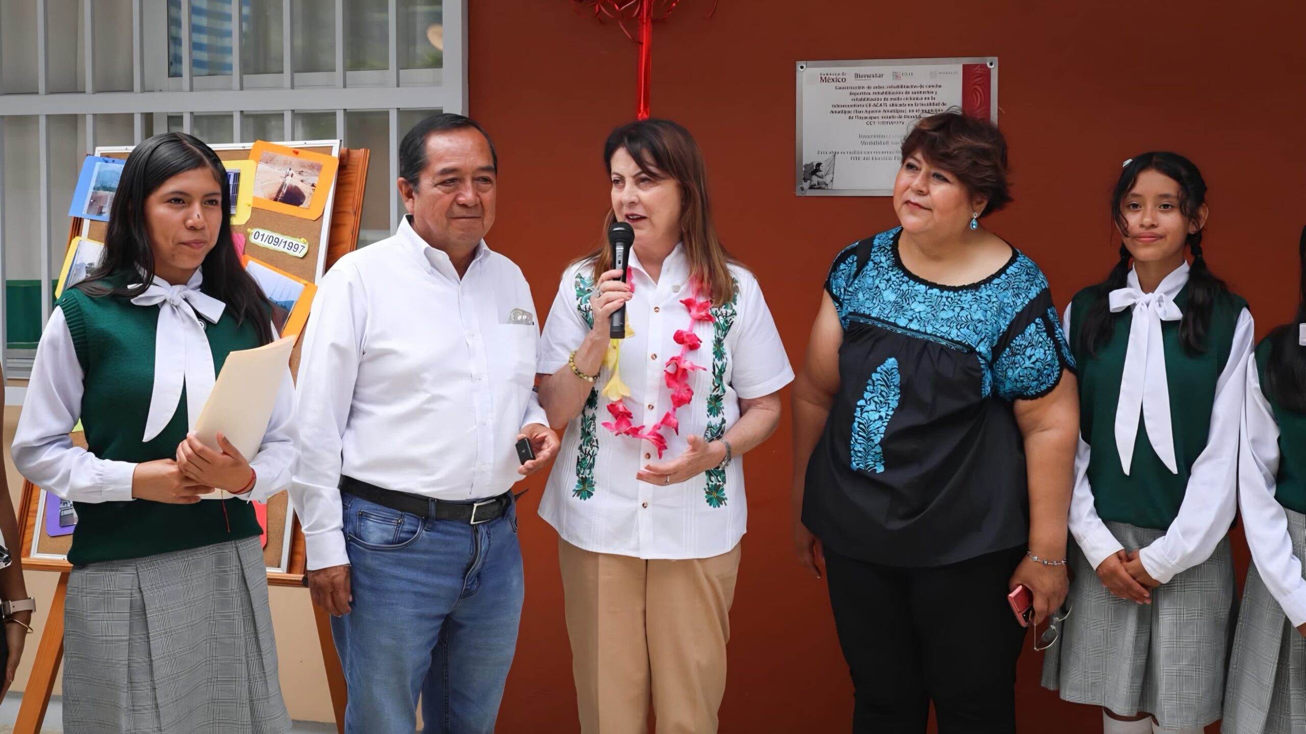 Entrega Margarita González nuevas aulas y rehabilitación en telesecundaria de Tlayacapan