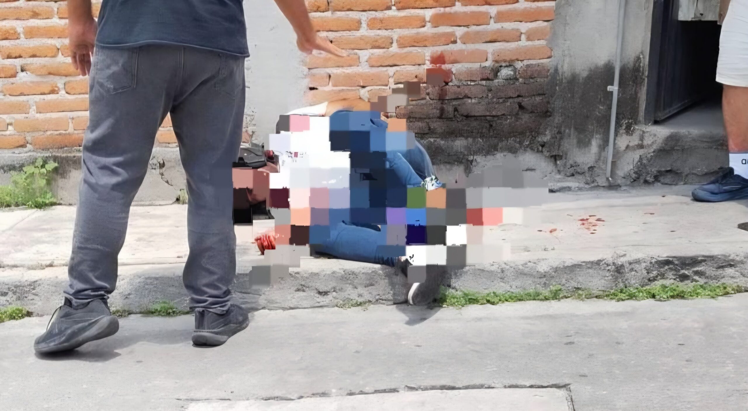Ataque armado en Temixco deja un motociclista herido