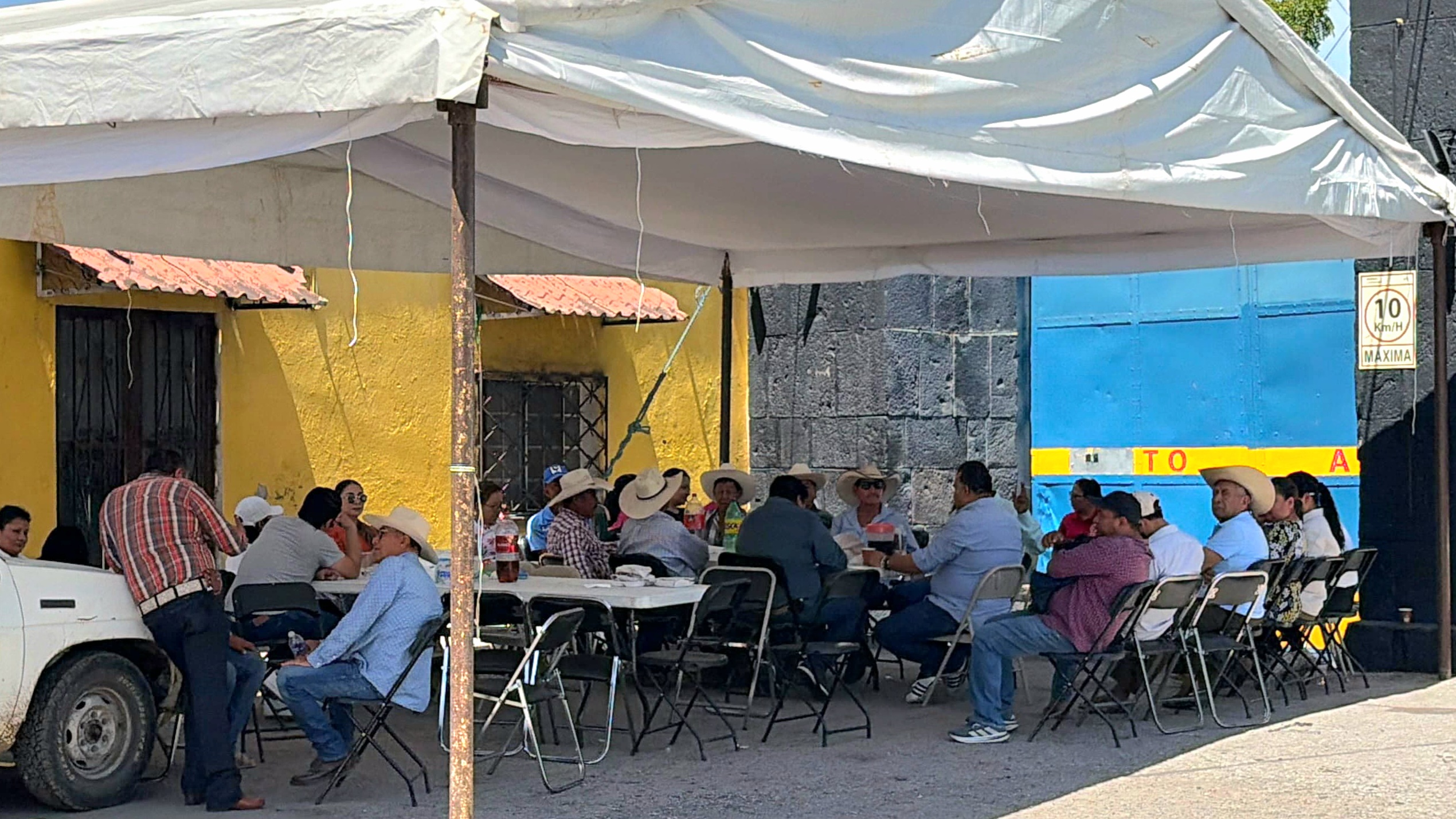 Se mantiene plantón de cañeros en el Ingenio de Casasano