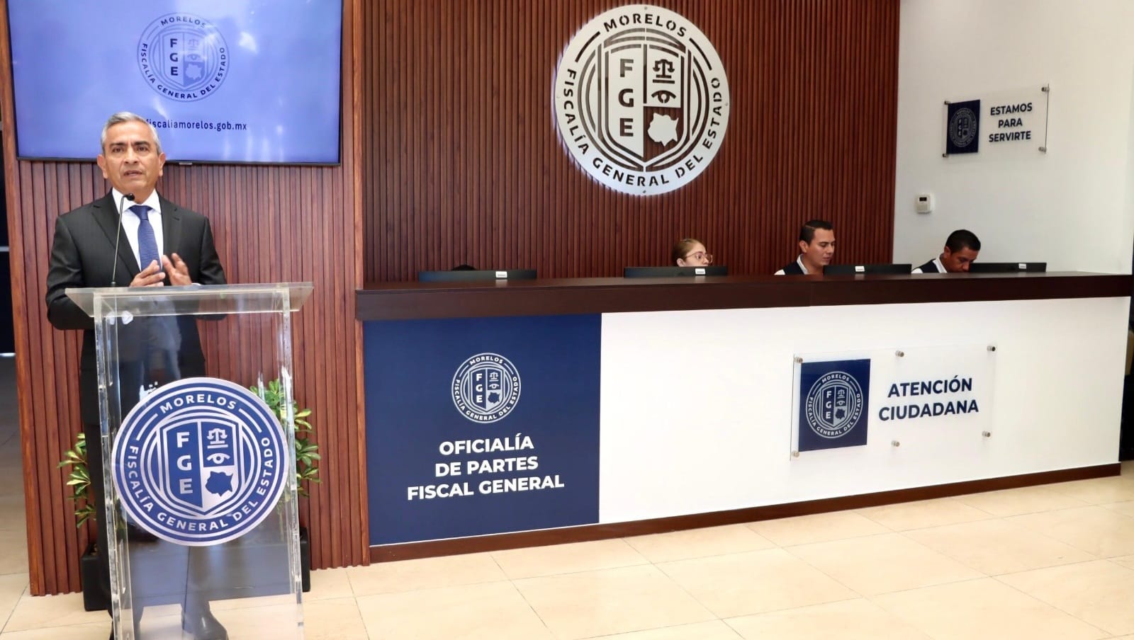 Inaugura Fernando Blumenkron módulo de atención ciudadana en la FGE
